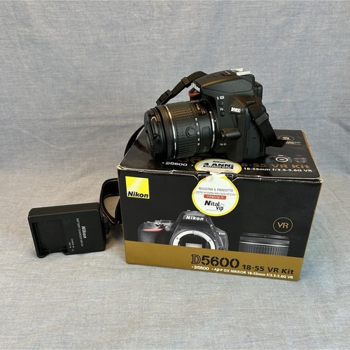 Nikon d5600 2mp slr 2 - d5600, 24,2mp