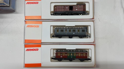 Arnold 3042 3043 - 3042,, 3043,