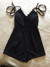 tuta donna estiva corta con volant, taglia S, spalline sottili regolabili