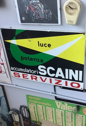 Scaini batterie insegna - ,