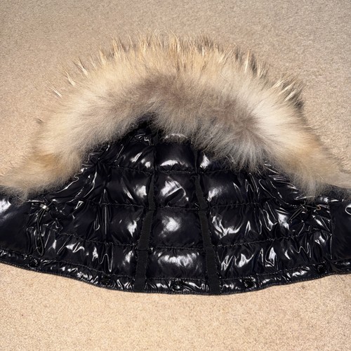 Moncler ricambio cappuccio - moncler,