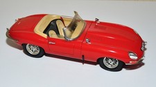 Burago 3016 3018 Jaguar E