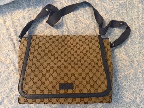 Authentic gucci supreme - gucci,