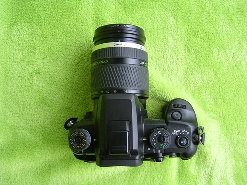Case reflex digitale - , konica