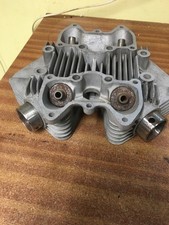 TESTA CILINDRO 8 BORCHIE