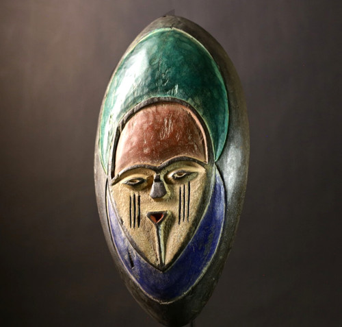 Maschera facciale africana