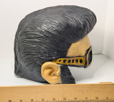 Maschera in gomma vintage