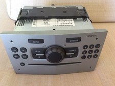 AUTORADIO GRUNDIG DELPHI CON RADIO CD E MP3