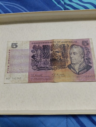 Banconota australia dollari - australia,