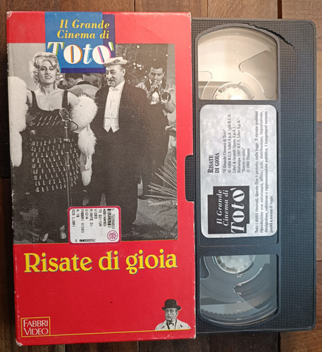 Risate gioia toto - di,
