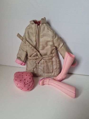 Barbie mattel outfit united - mattel,