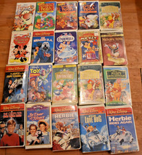 LOT OF 20 - Walt Disney  VHS
