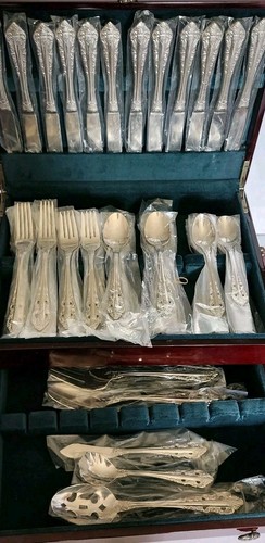 Wallace antique baroque - antique,