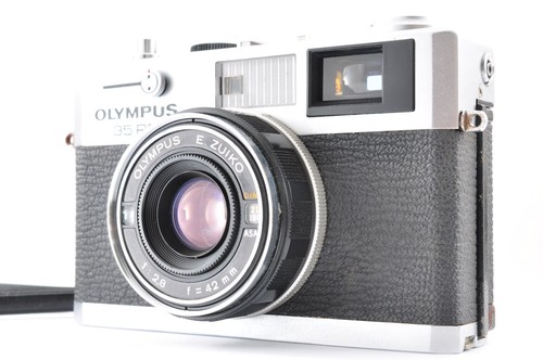 Olympus 35rc 35mm film camera - 35rc,
