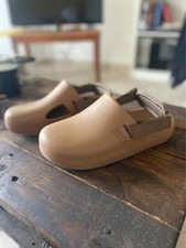 Scarpa Bear modello Sabot Numero 42/43 Nuove utilizzate solo una volta 