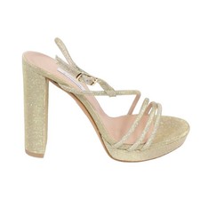 L'Amour by Albano Sandalo