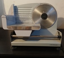 Affettatrice Elettrica Dictrolux 200W con Lama Acciaio Inox 19cm