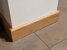 BATTISCOPA in legno MASSELLO