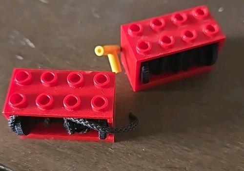 Lego string reel rosso nero - 2x,