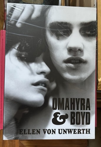 Rare ellen von - von, omahyra