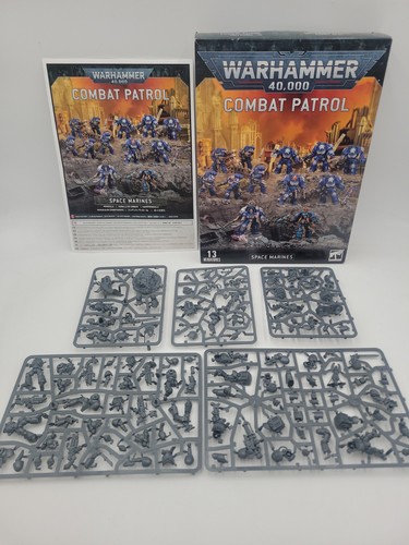 Space marines combat - space,