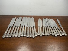 Servizio 24 Coltelli Con Manico In Metallo Argentato (10-45/F19)