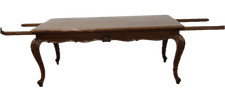 Tavolo allungabile  in noce barocco piemontese della prima meta' del XX secolo