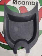 PLASTICA RIVESTIMENTO TUNNEL CENTRALE MITSUBISHI COLT 2004-2008 (MN108248)