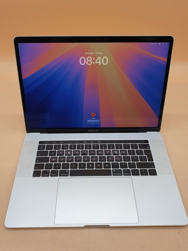 Apple macbook pro pollici - macbook,