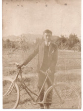 FOTOGRAFIA ASIATICA UOMO