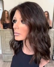 Parrucca corta a strati marrone scuro evidenziata13x4 pizzo davanti parrucche capelli umani per donna