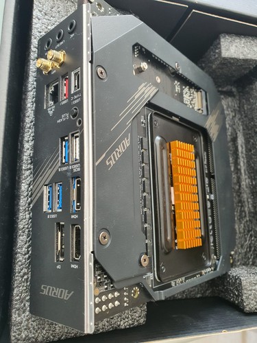 Gigabyte 570 aourus - gigabyte, b