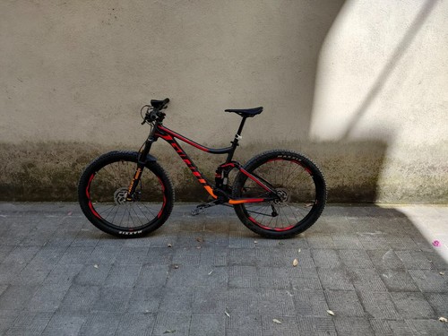 Mountain bike biammortizzata - mountain,