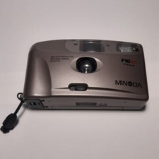 fotocamera analogica vintage -Minolta F10 BF Titanium