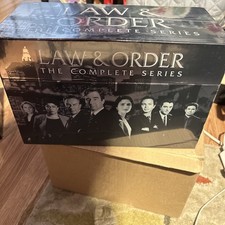Law and Order: The Complete