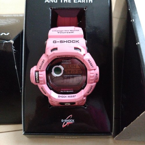 Orologio radio solare rosa