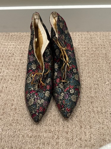 Scarpe vintage ricamate - ,
