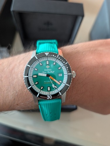 Zodiac super sea - super, wolf