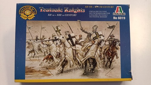 Italeri 6019 teutonic knights - italeri,