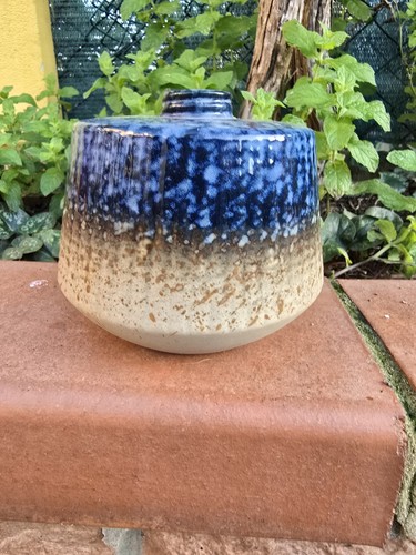 Bellissimo particolare vaso - e,