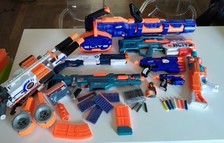 Collezione Nerf – Titan CS-50, Rhino-Fire, 10 Blaster, 250+ dardi e accessori