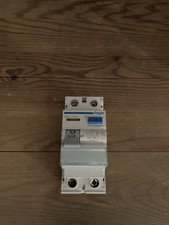 Interruttore Differenziale Puro Non Acc. 2 Poli 30 Ma Tipo Ac 25 A 2 M. Din Hage