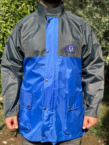 Giacca leggera resistente alle