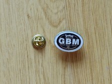 Vintage Isola di Man BUSHY Great Beer Matey smalto distintivo spilla bavero ALE di MAN