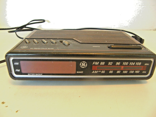 Radio sveglia digitale vintage