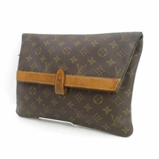 Louis Vuitton Briant Pochette