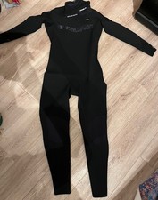 Muta Gul donna Response Echo