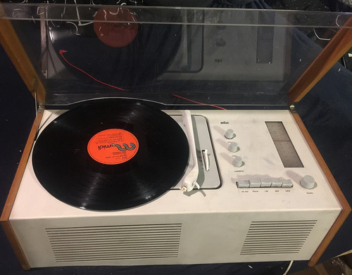 Braun radio valvole - sk, a
