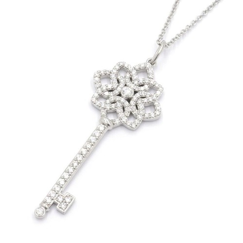 Collana con chiave intrecciata