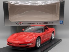 Modellini auto 1:18 AUTOart Chevrolet Corvette Z06 2001 con scatola originale